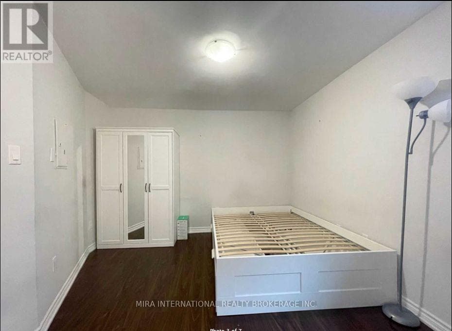 204 - 70 MELBOURNE AVENUE — photo 3