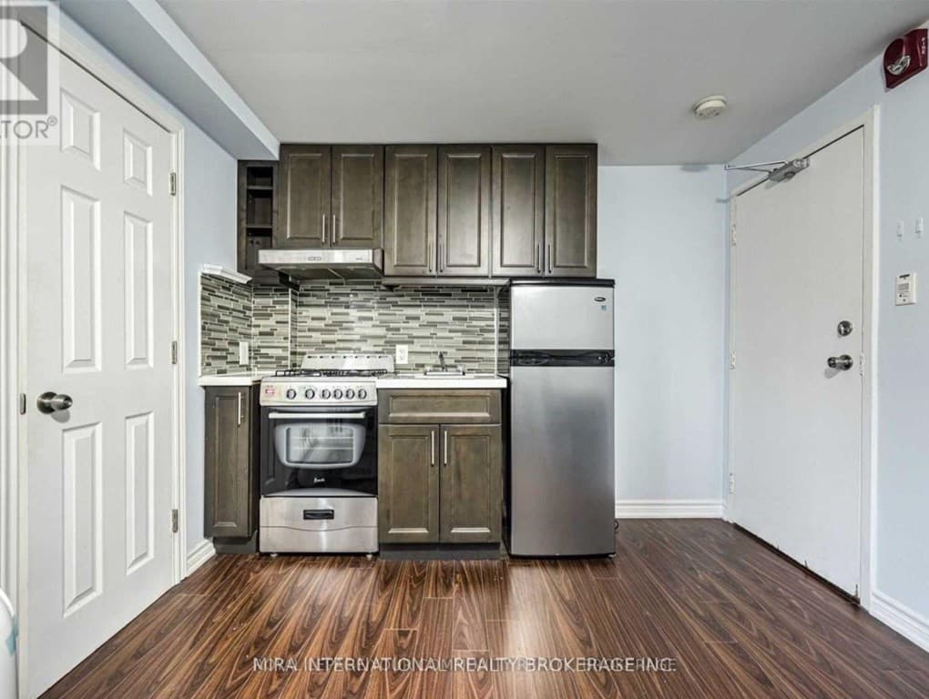 104 - 70 MELBOURNE AVENUE img-gallery5