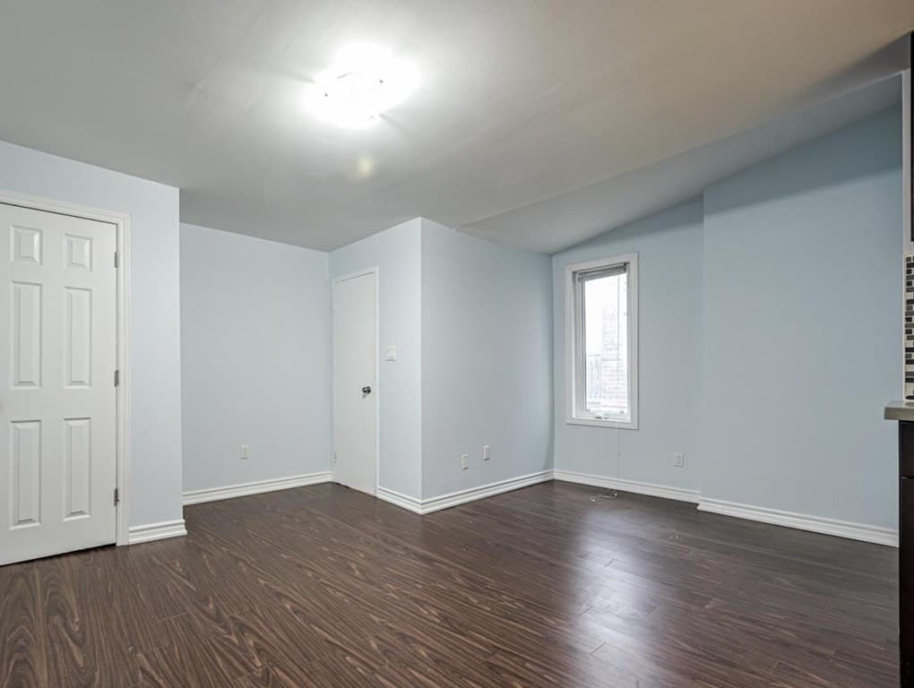 203 - 70 MELBOURNE AVENUE img-gallery5