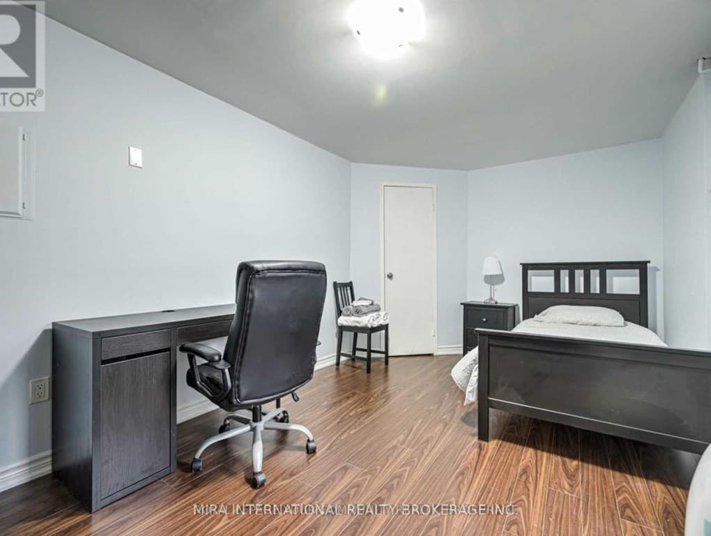 104 - 70 MELBOURNE AVENUE img-gallery2