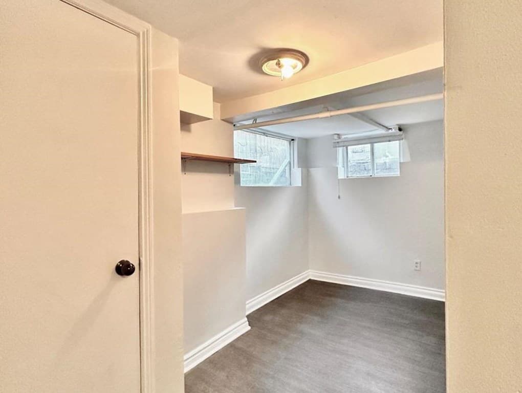 B2 - 60 BROCK AVENUE img-gallery5