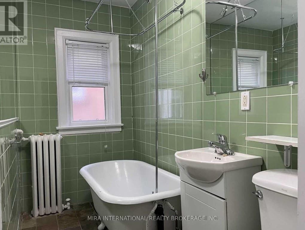 C3 - 98 LEUTY AVENUE img-gallery3