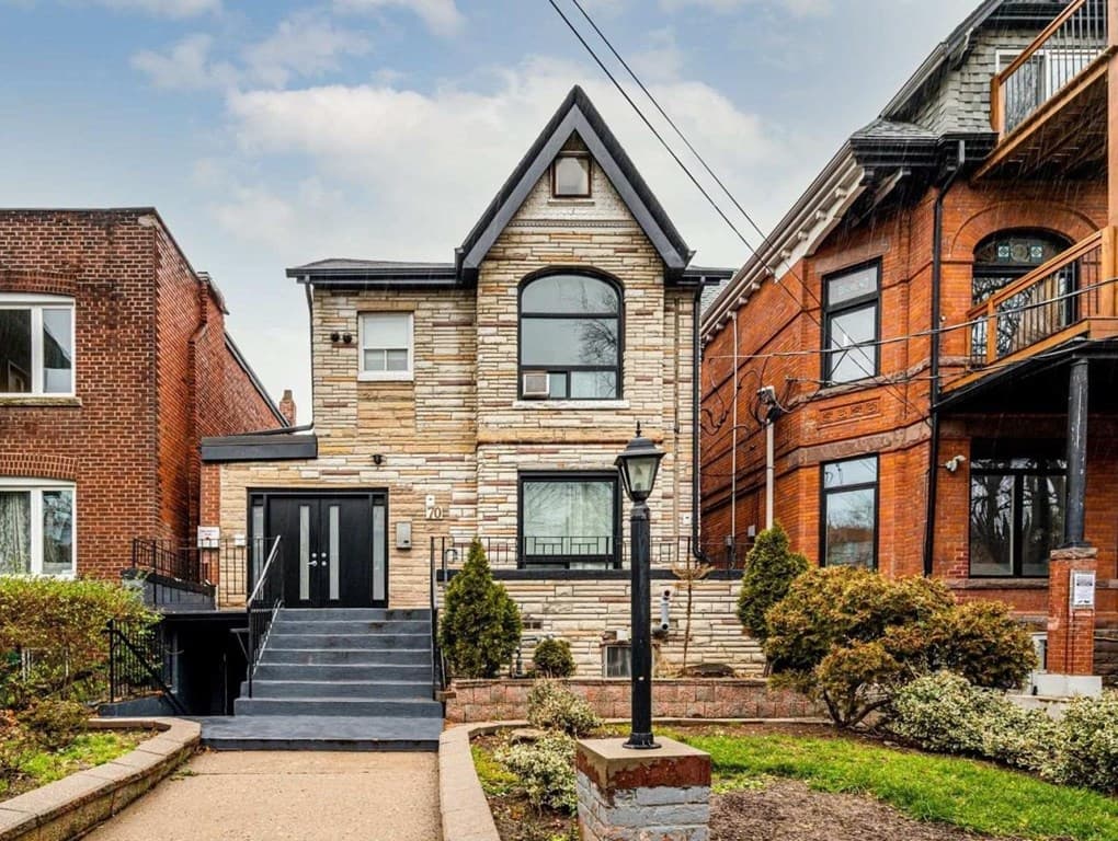 104 - 70 MELBOURNE AVENUE img-gallery1