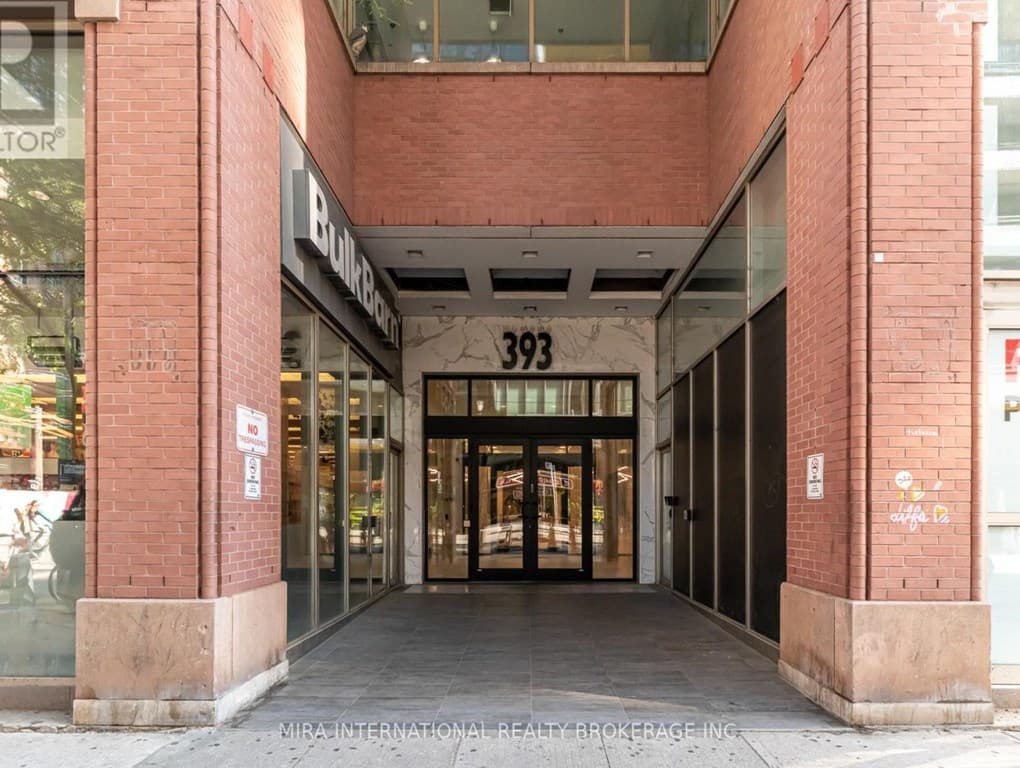 810 - 393 KING STREET W img-gallery10