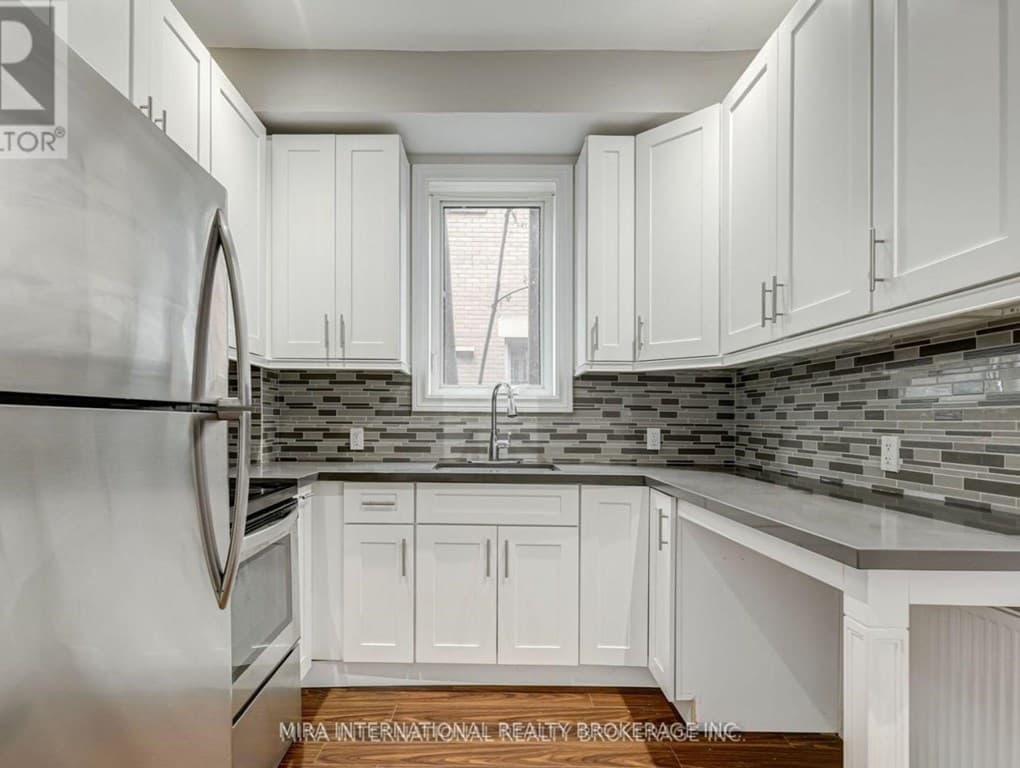 101 - 11 LAXTON AVENUE img-gallery6