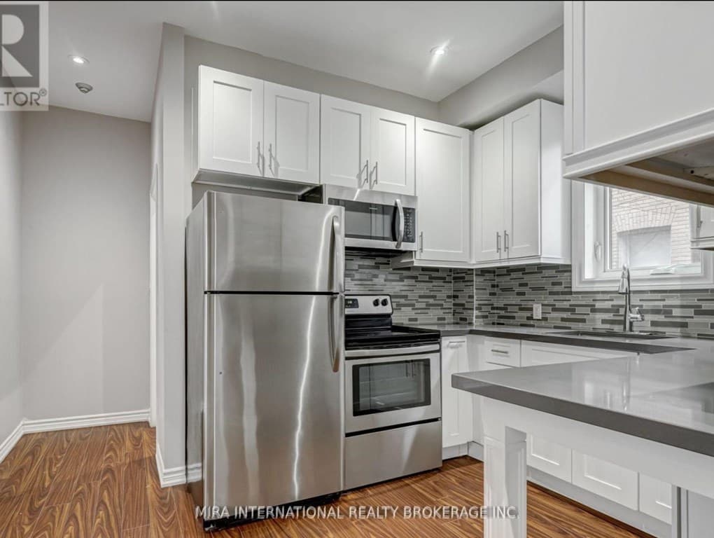 101 - 11 LAXTON AVENUE img-gallery5