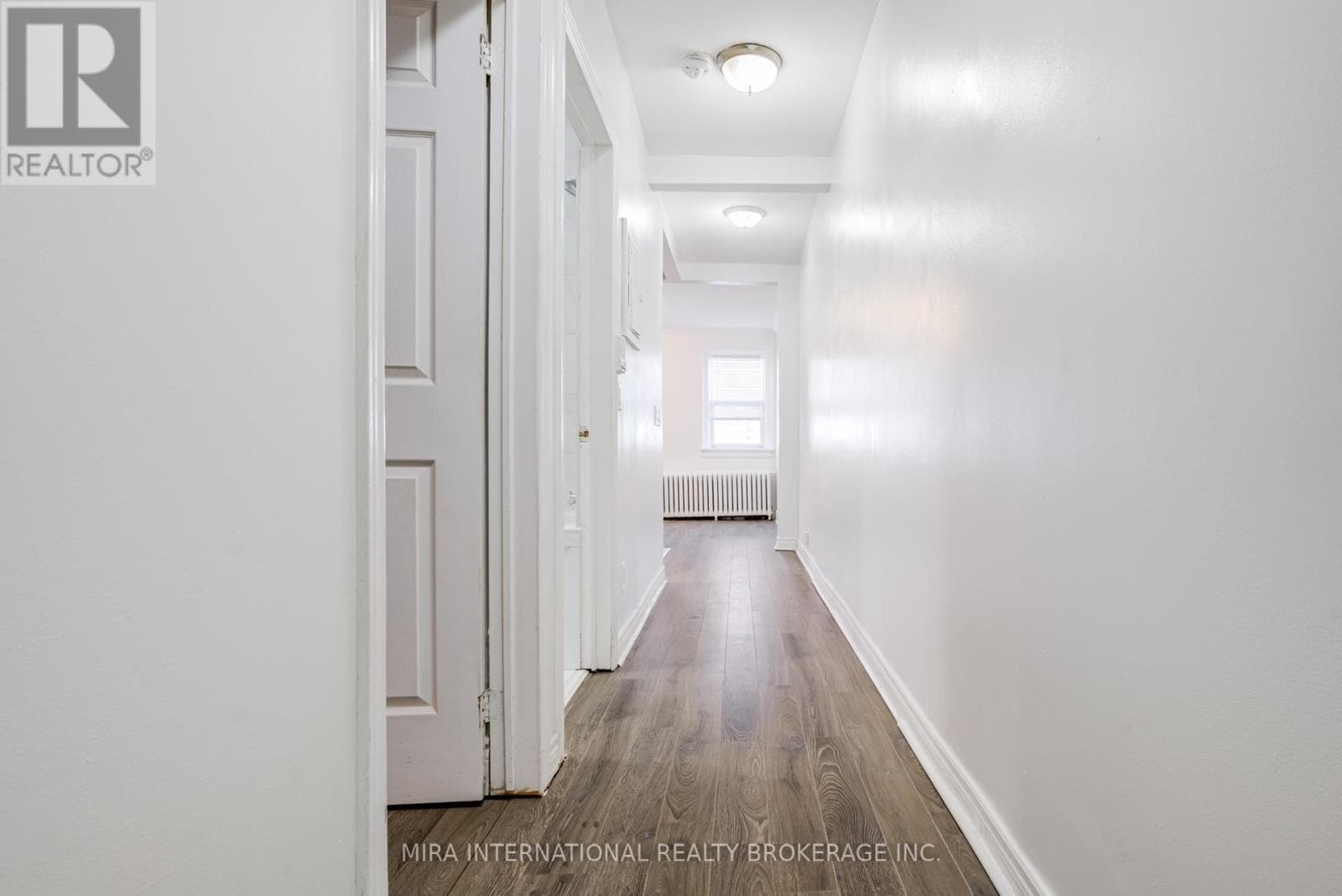 A4 - 98 LEUTY AVENUE — photo 4